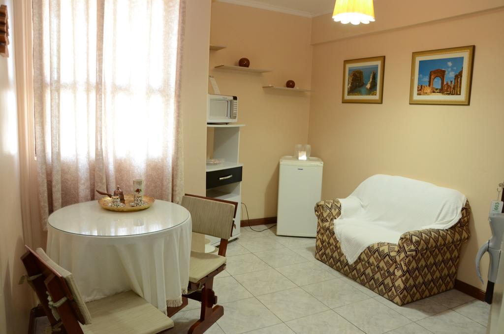 Fares Turis Hotel Uruguaiana Exteriör bild